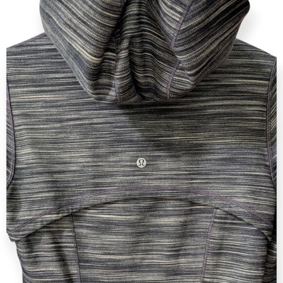 Lululemon Hooded Define Jacket Nulu Women's 8 in Blue - Picture 10 of 11